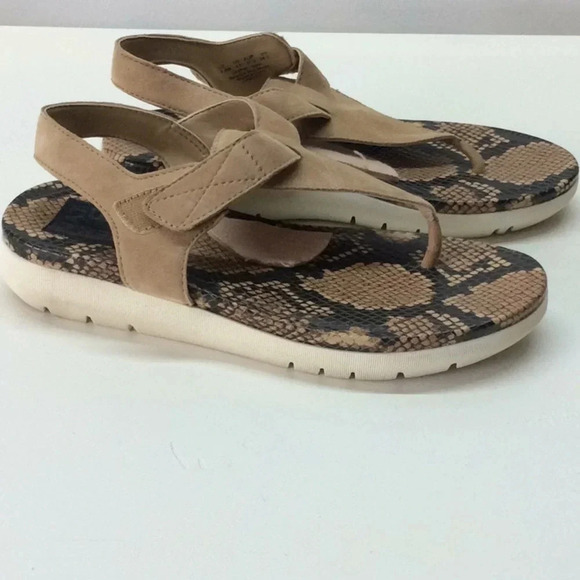 Naturalizer Tan Thong Sandals Platform - Picture 4 of 8